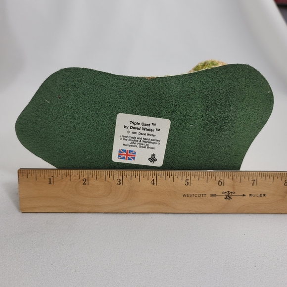 David Winter Cottage - 1981 - Triple Oast - Picture 12 of 14